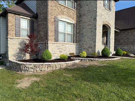 Retaining Wall Installation in Lake St. Louis, Missouri - Rosetta Hardscape Belvedere Coping Project